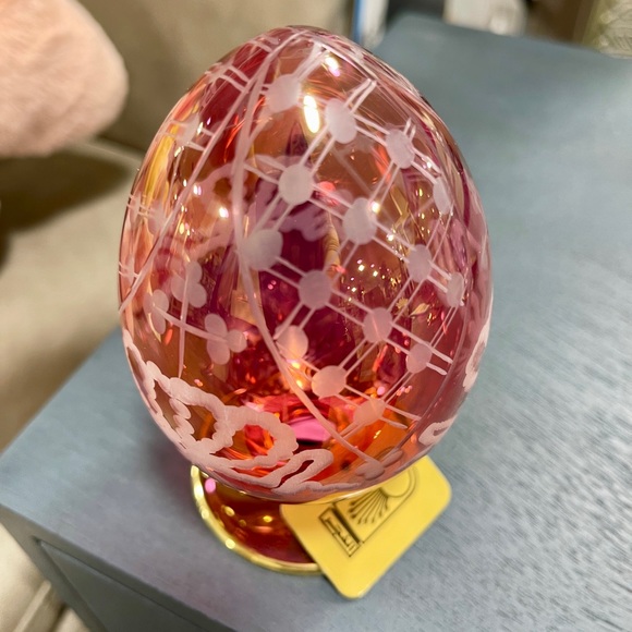 Pink & Gold Mouth blown Etched Glass Egg with pedestal from Egypt, NWT - Picture 5 of 6